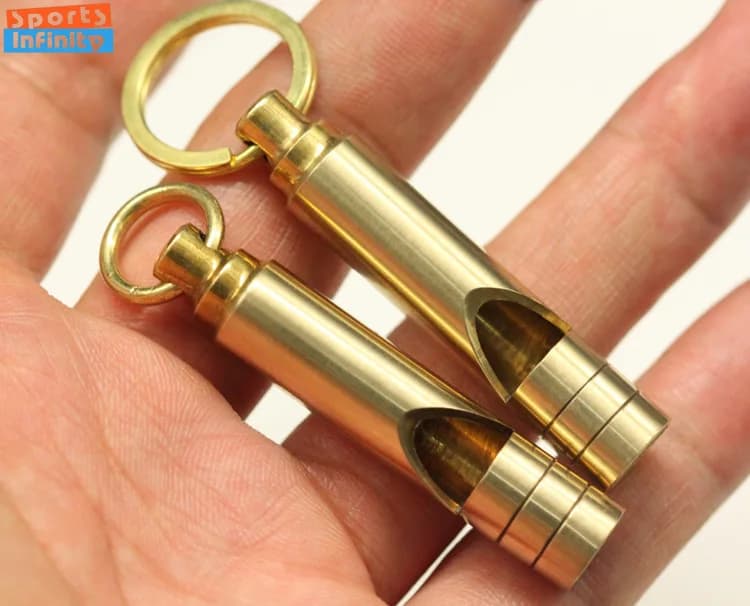 Vintage Brass Whistle Outdoor Camping Climbing Adventure Survival Whistle Sports Referee Keychain Pendant Outdoor Equipment