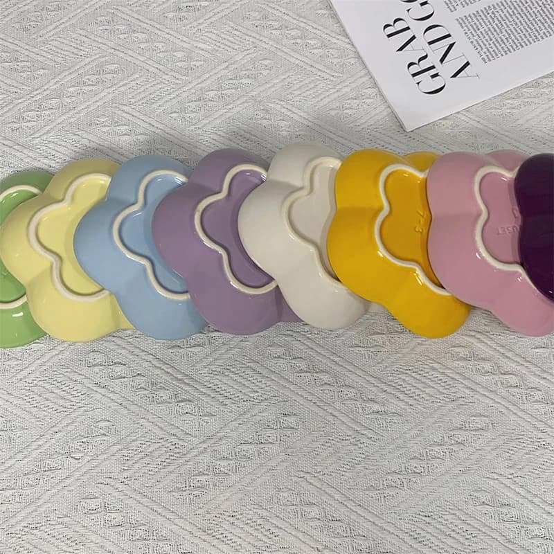 5.5'' Cat Feeding Flower Shaped Ceramic Disc Extra Wide Raised Cats Food Bowl  Anti-vomiting Cat Feeder Pet Delicate Tableware - 5