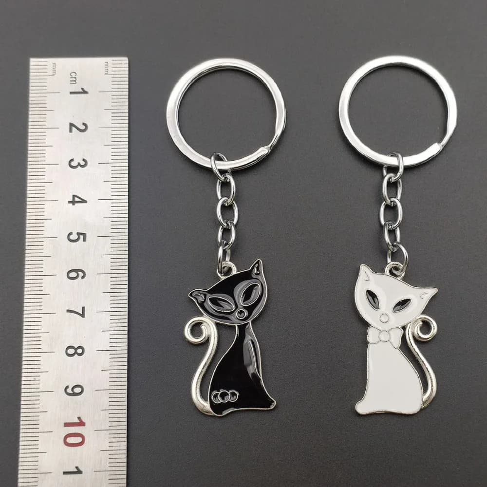 Fashion Moto Handbag Keychain Keyring Metal Black and White Pendant Small Gift Trendy One Pair Car Key Chain Accessories - 4