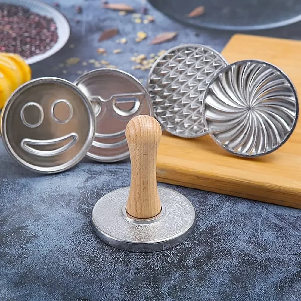 Cookie Cutter Aluminum Alloy Cookie Stamps with Wooden Handle Smile Heart Pattern DIY Hand Press Cookie Mold for Festival Party - 4