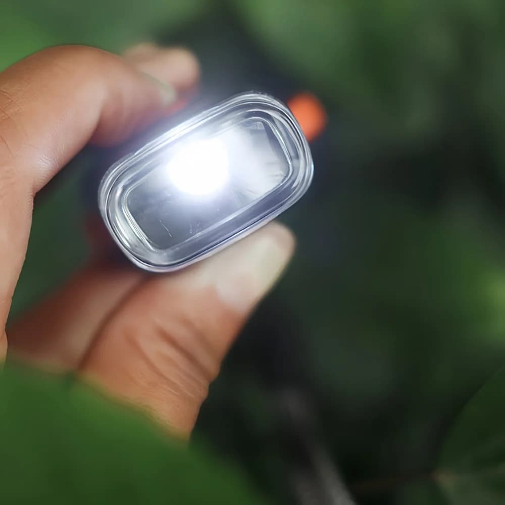 صفارة طوارئ 7 في 1 مع بوصلة صغيرة للتنزه والتخييم والقوارب - صفارة أمان عالية الصوت - 4