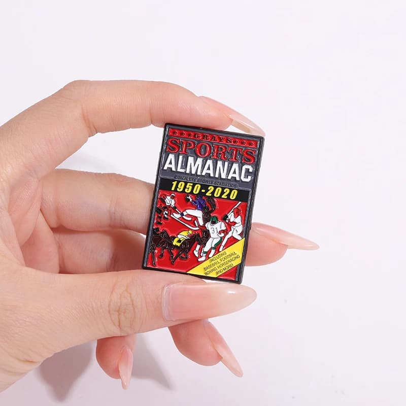 الكرتون سيارة المينا دبوس مخصص بروش شارة التلبيب الملابس المعدنية والاكسسوارات بالجملة على ظهره مجوهرات هدية للأصدقاء - 6