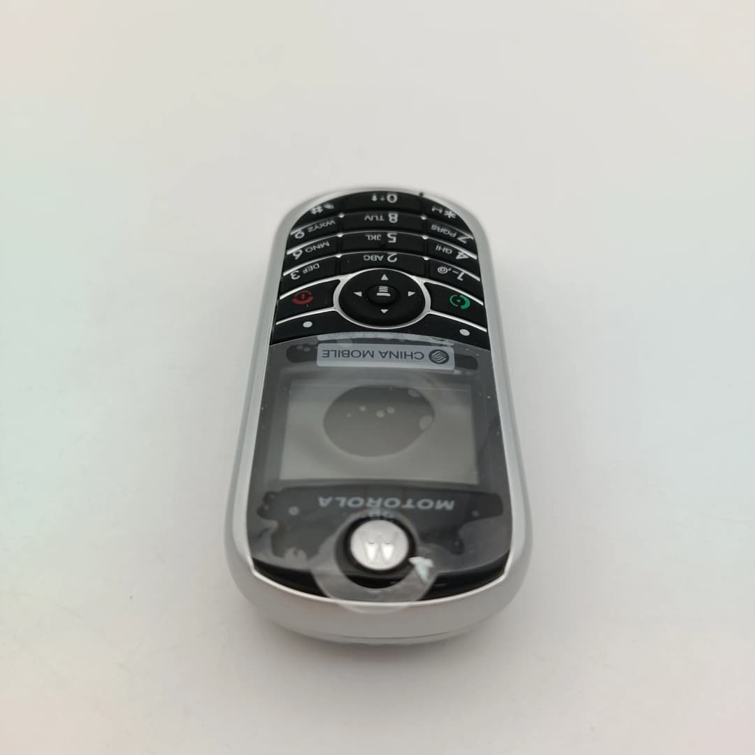 هاتف موتورولا C139 أصلي غير مقفل، يدعم 2G وGSM 900/1800، بطارية 920 مللي أمبير - 4