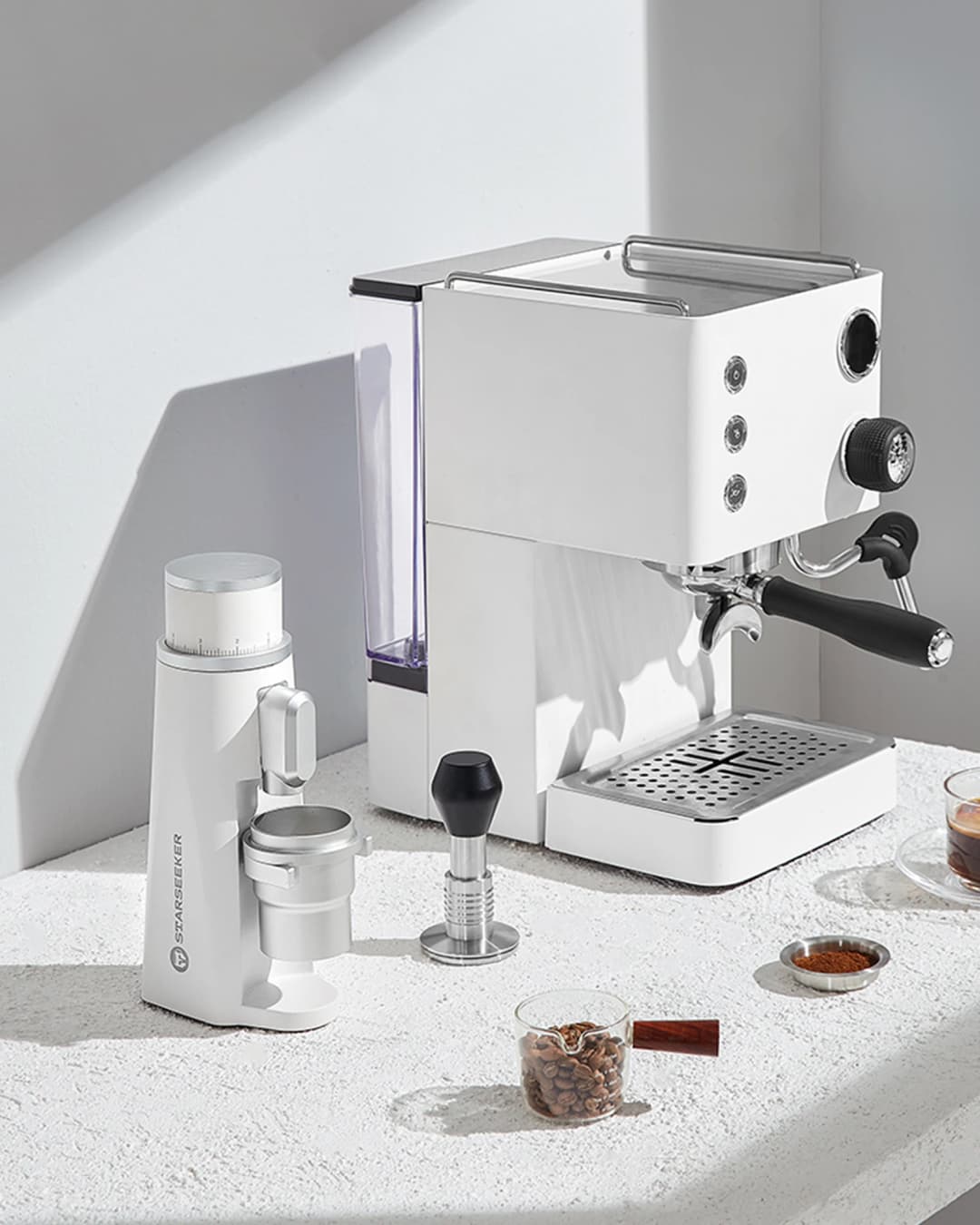 مطحنة قهوة من STARSEEKER EDGE، تيتانيوم، 48MM، إسبريسو، ضبط نعومة بلا درجات، كهربائية، أسود - 3