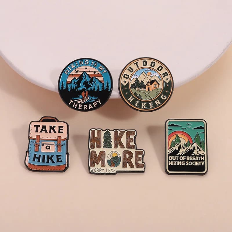 شارات ودبابيس مغامرات خارجية من خليط معدني، إكسسوارات حقائب وملابس، هدايا للأصدقاء لمحبي التسلق والمشي والتخييم - 6