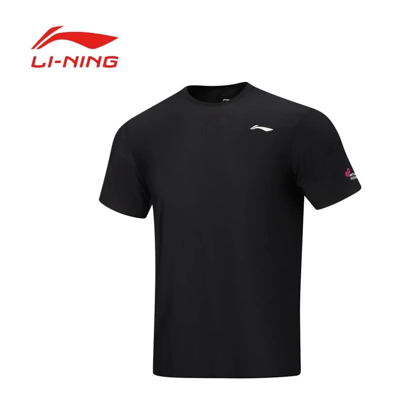 قميص رجالي سريع الجفاف من LI NING صيف 2026، تصميم جديد، قميص رياضي بأكمام قصيرة وياقة دائرية، مثالي للياقة البدنية والجري