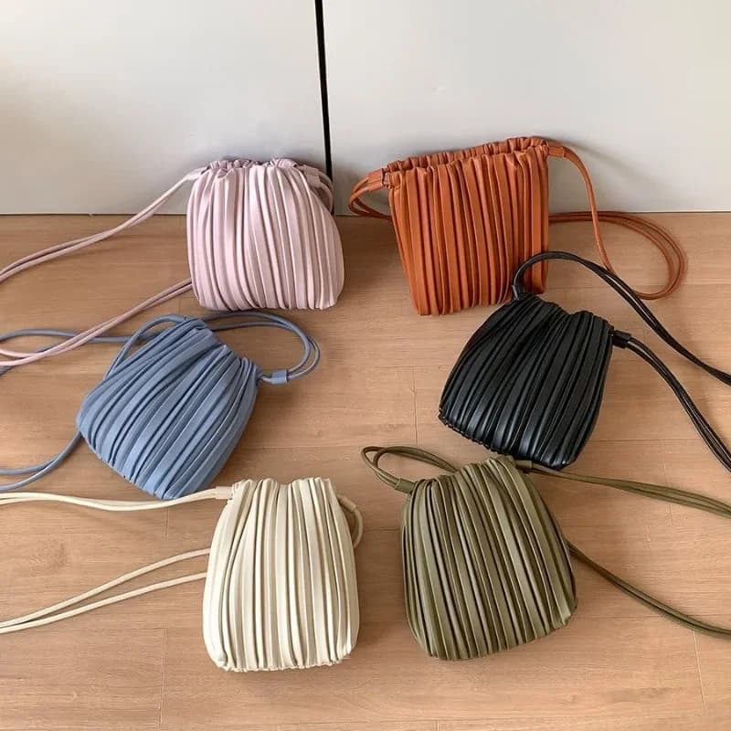 Summer Fashion New Crossbody Bag Women's PU Single Shoulder Mini Bag Luxury Versatile Pleated Casual Small Square Bag Handbags - 2