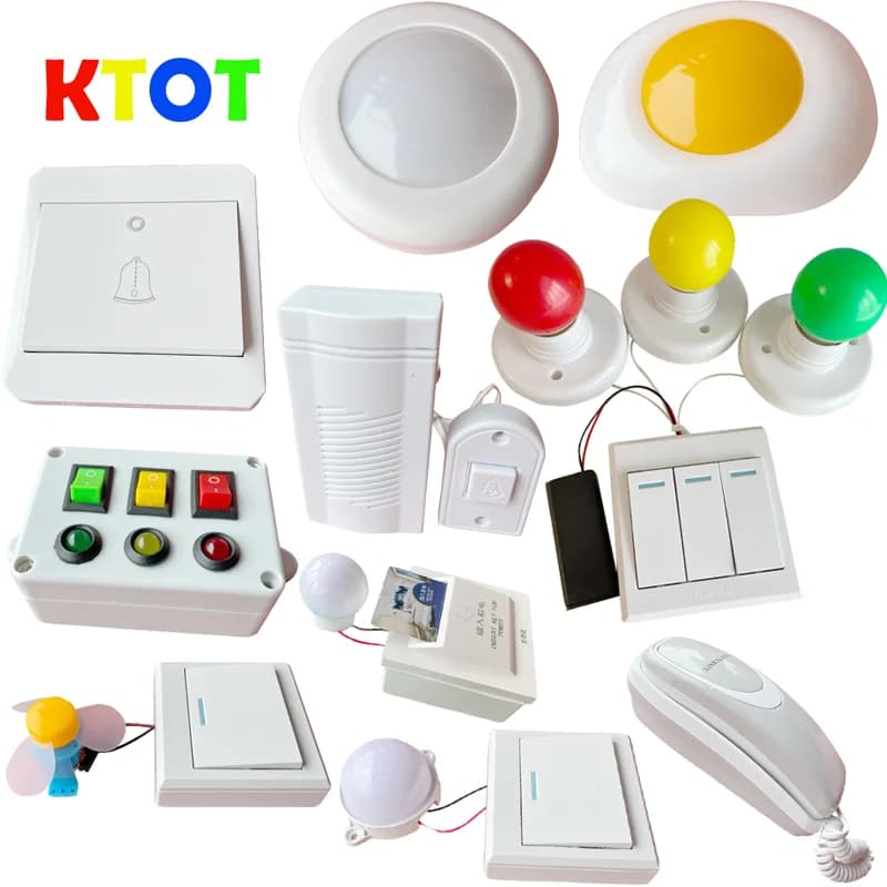 لوحة مشغولات يدوية مع إكسسوارات وإضاءة وجرس باب، أدوات تعليمية مونتيسوري، ألعاب خشبية لتنمية القدرات اليدوية والتعرف على الأصوات والألوان - 2