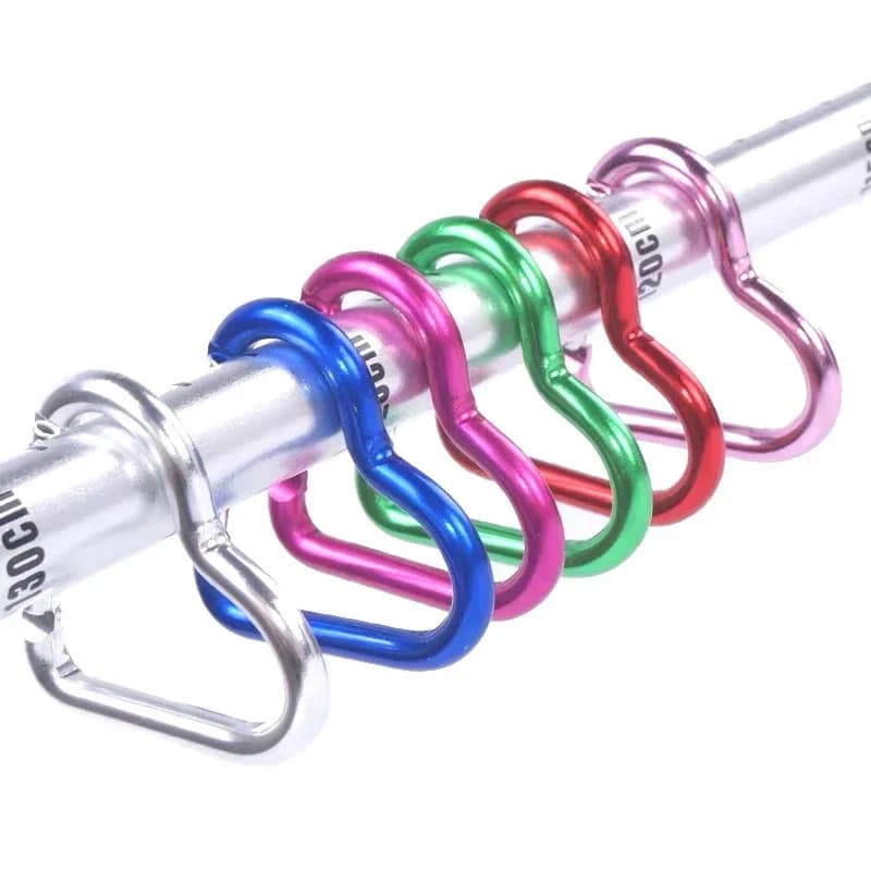 حلقة تسلق على شكل قلب مع مشبك مفاتيح معدني، أداة خارجية للتنزه والبقاء - 3