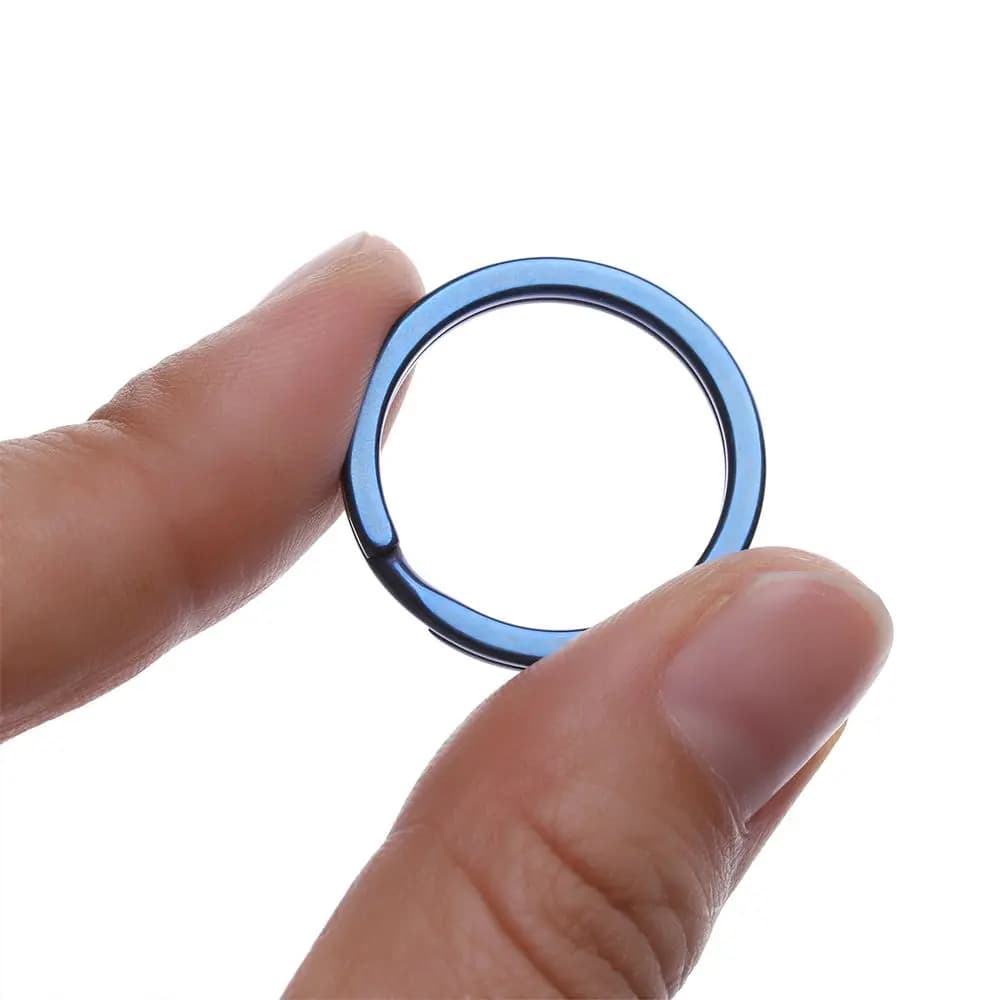 1/2pcs Titanium Alloy EDC Key Chain Outdoor Portable Keyring Buckle Key Ring Circle Clip Key Holder Camping Travel Hanging Tool - 5