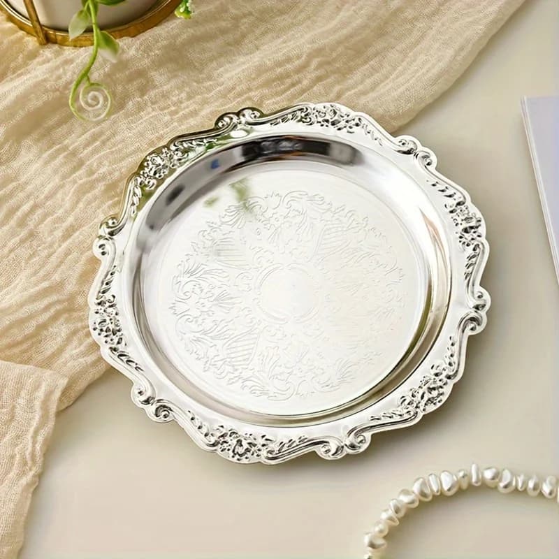 1pc retro light luxury style metal jewelry tray with carved design, suitable for jewelry storage and organization - 5