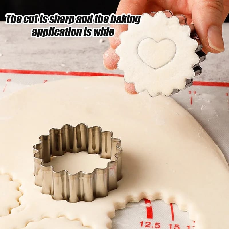 Flower-shaped Cookie Cake Embossing Mold Jam Sandwich Valentine's Day Cookie Cutter Heart Shape Pastry Biscuit Mold Baking Tools - 2