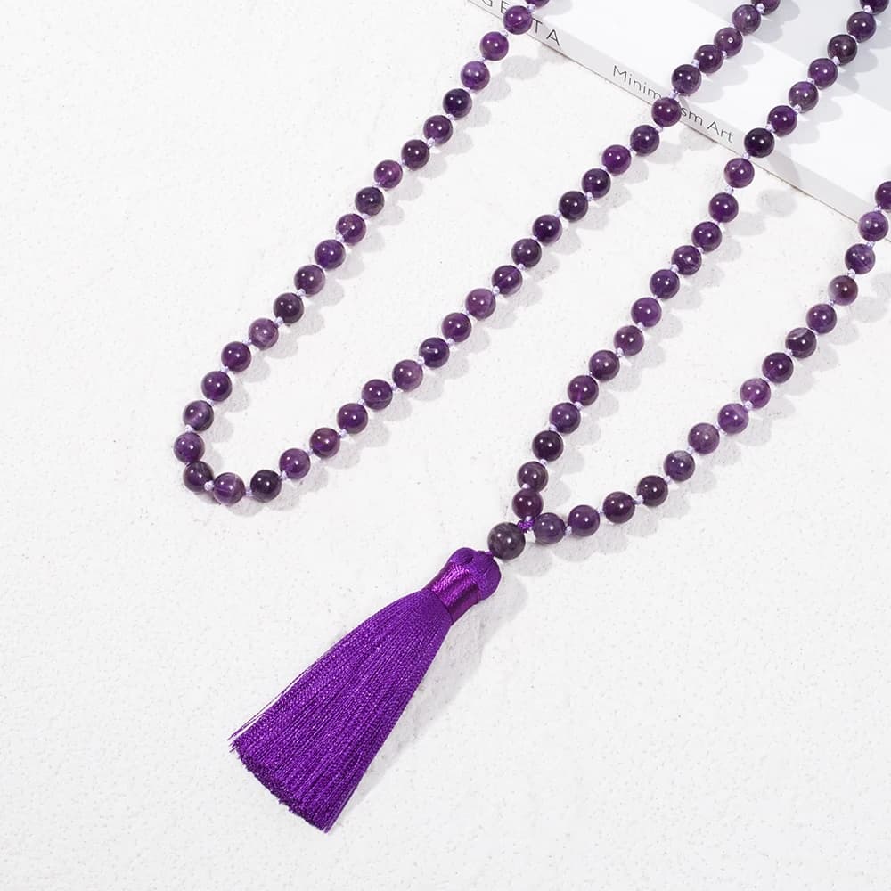 عقد مسبحة من حبات الأميثيست الطبيعية 8 مم معقودة 108 حبة جابا مالا مجوهرات يوجا وتأمل وصلاة للرجال والنساء - 2