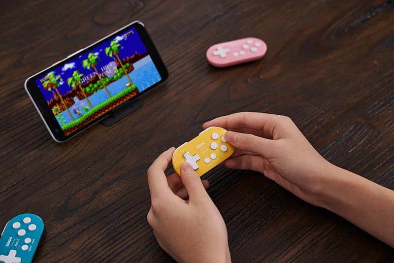 وحدة تحكم 8BitDo Zero 2 بلوتوث، وحدة تحكم ألعاب صغيرة لنينتندو سويتش كمبيوتر ويندوز أندرويد ماك أو إس. - 5