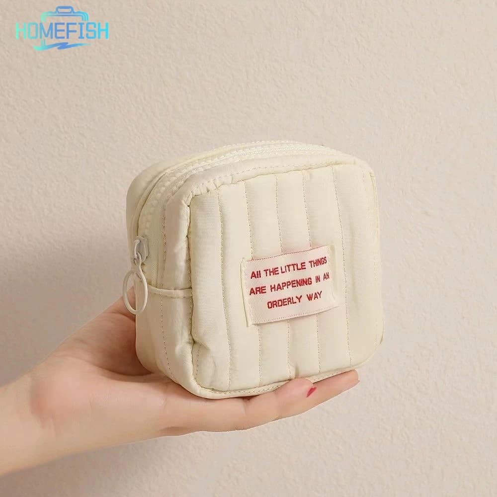HOMEFISH Korean Square Small Makeup Bag Student Small Earphones Zero Wallet Girl Portable Lipstick Storage Bags - 2