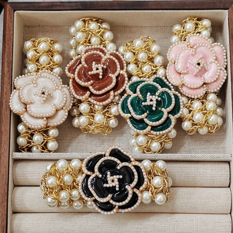 Trendy luxury  Starfish  Flower Elastic Pearl  Bracelet Bangle Jewelry For Women Party Gift - 2