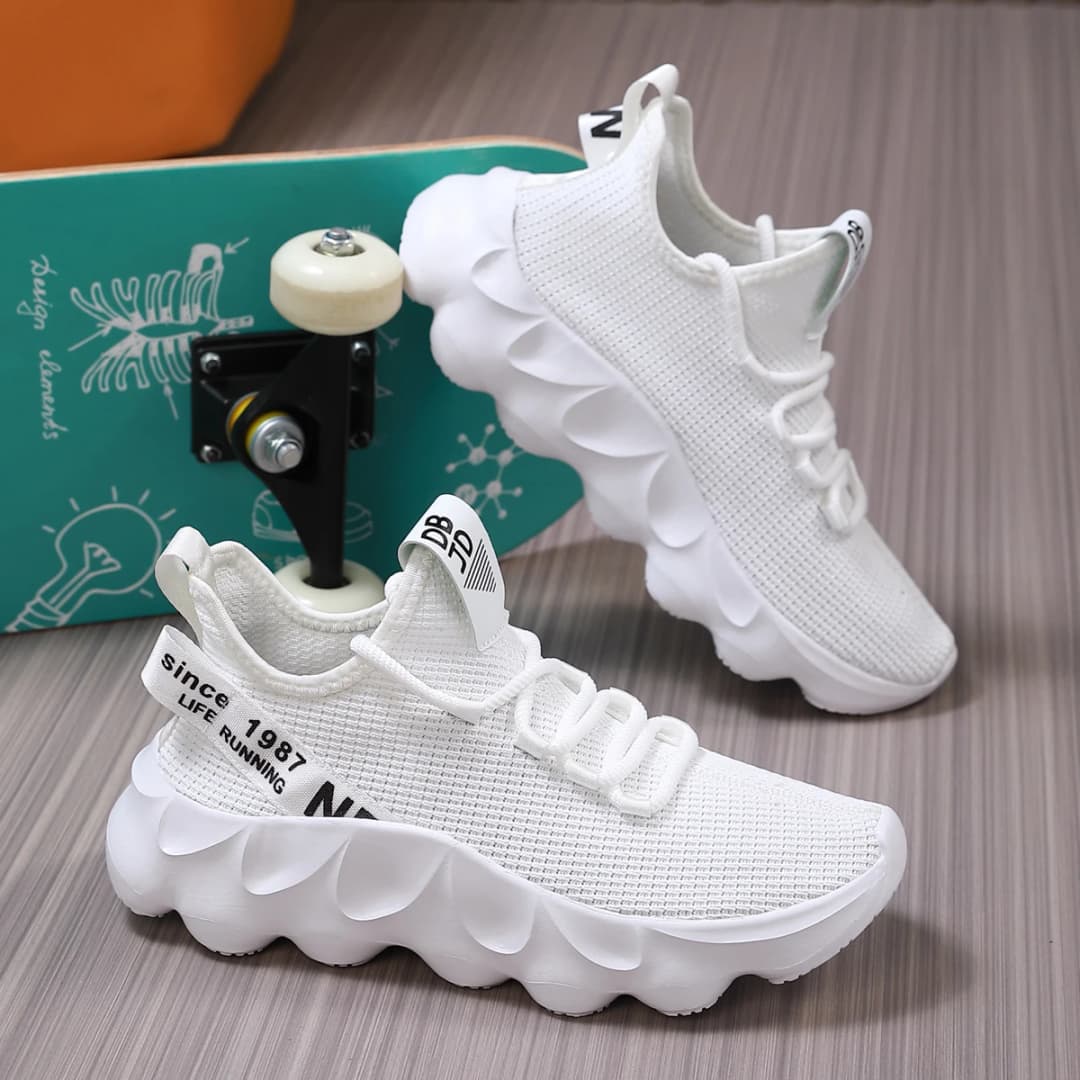 Men's Large Size Outdoor Hiking And Running Shoes Comfortable Casual Versatile Fashionable Sports Shoes for Couples Training - 3