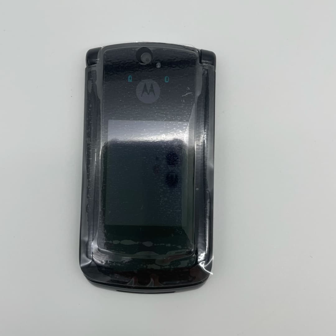 Original Unlocked Motorola RAZR2 V8 2MP 2G Bluetooth Mobile Phone 2.2 inches Russian Arabic  Keyboard - 2