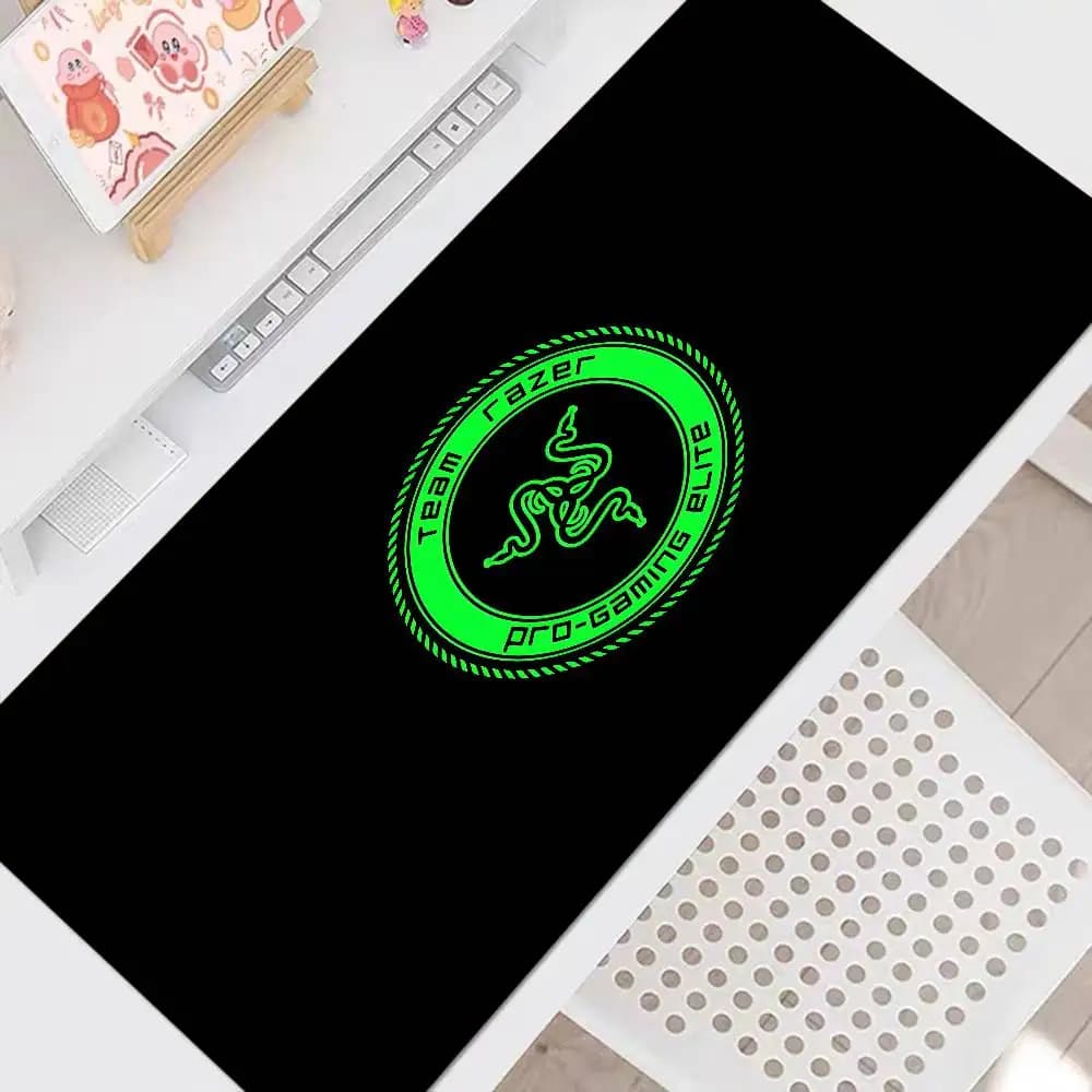 لوحة ماوس Razer Logo 80x30 سم XL سميكة بحواف مقفلة ولوحة مفاتيح ألعاب كبيرة وحصيرة طاولة لغرف الفتيات المراهقات - 6