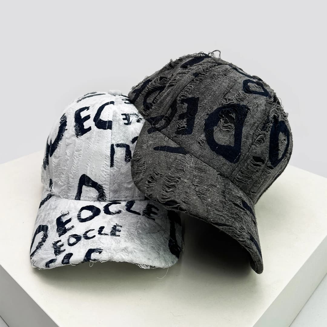 New Unisex American Vintage Letter Personal Baseball Hats Breathable Broken Style Sunshade Peaked Caps Versatile Fashion Street - 3