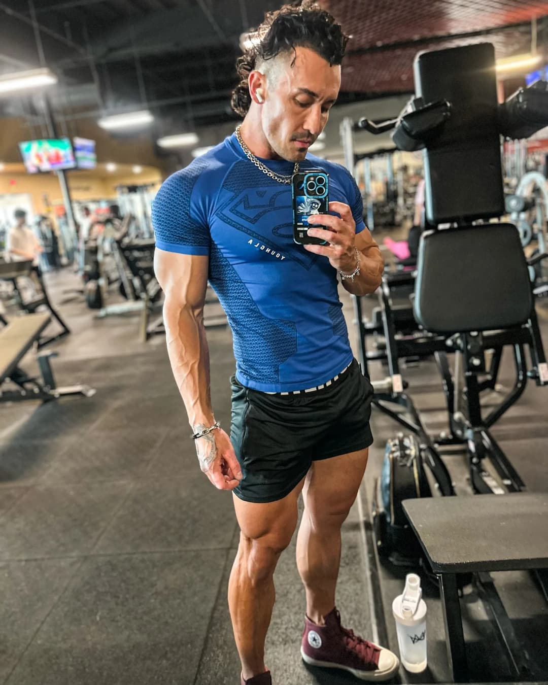 2025 YOUNGAL New Men's Fitness T-shirts clothing sports Tshirt tights high elastic training short sleeve fitness man clothing - 5