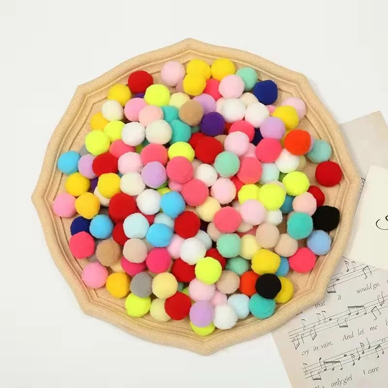 50/100 Pcs Cute Funny Cat Toys Stretch Plush Ball Cat Toy Ball Creative Colorful Interactive Cat Pom Pom Cat Chew Toy - 4
