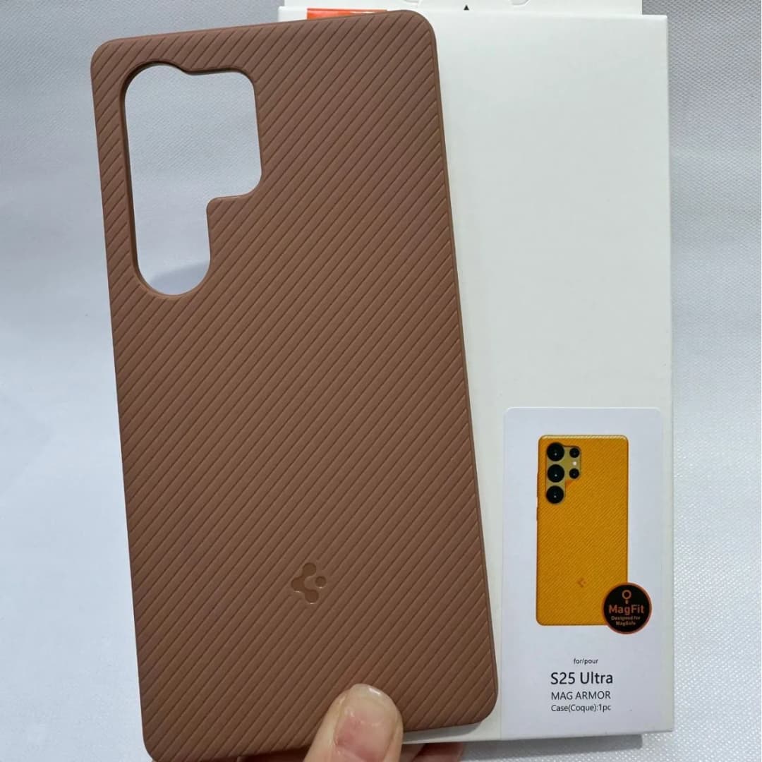 Original Spigen Soft Silicone Magnetic Phone Case For Samusng Galaxy S26 Ultra S25 Plus S25 For Magsafe Shockproof Matte Cover - 3