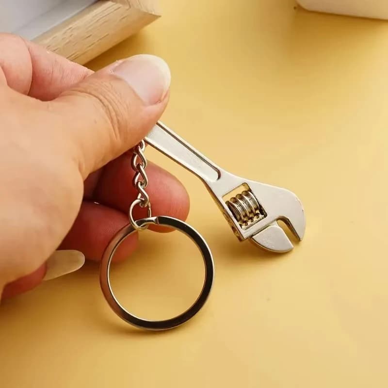 Mini Wrench Keychain Portable Car Metal Adjustable Universal Spanner For Bicycle Motorcycle Car Repairing Tools Men Special Gift - 3