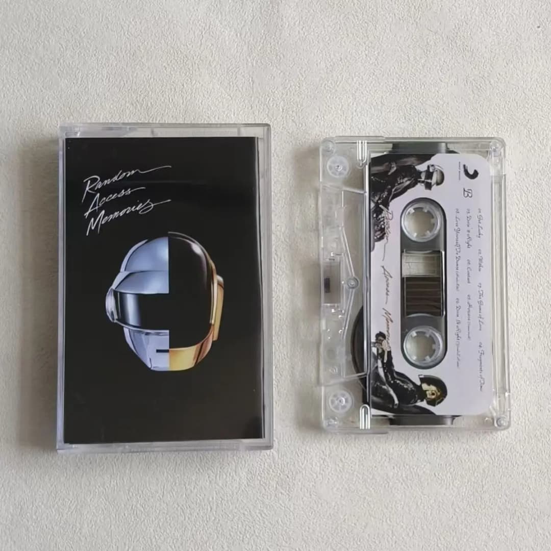 شريط موسيقى DJ Daft Punk Thomas Bangalter، ألبوم Homework، Discovery، 3 أشرطة كاسيت، أزياء تنكرية، مشغل، مسجل، صندوق موسيقى تصويرية - 5