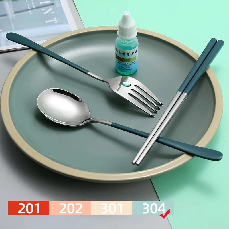 مجموعة أدوات مائدة 304 مجموعة أدوات مائدة محمولة مجموعة أدوات مائدة عالية الجودة من الفولاذ المقاوم للصدأ سكين شوكة ملعقة أدوات مائدة للسفر مع صندوق - 3