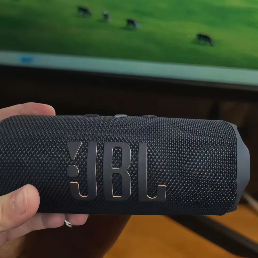 JBL Flip 7 Bluetooth Speaker USB-C Fast Charge, 2.5H Full Charge, 15-Min Quick Charge Long Playtime - 2