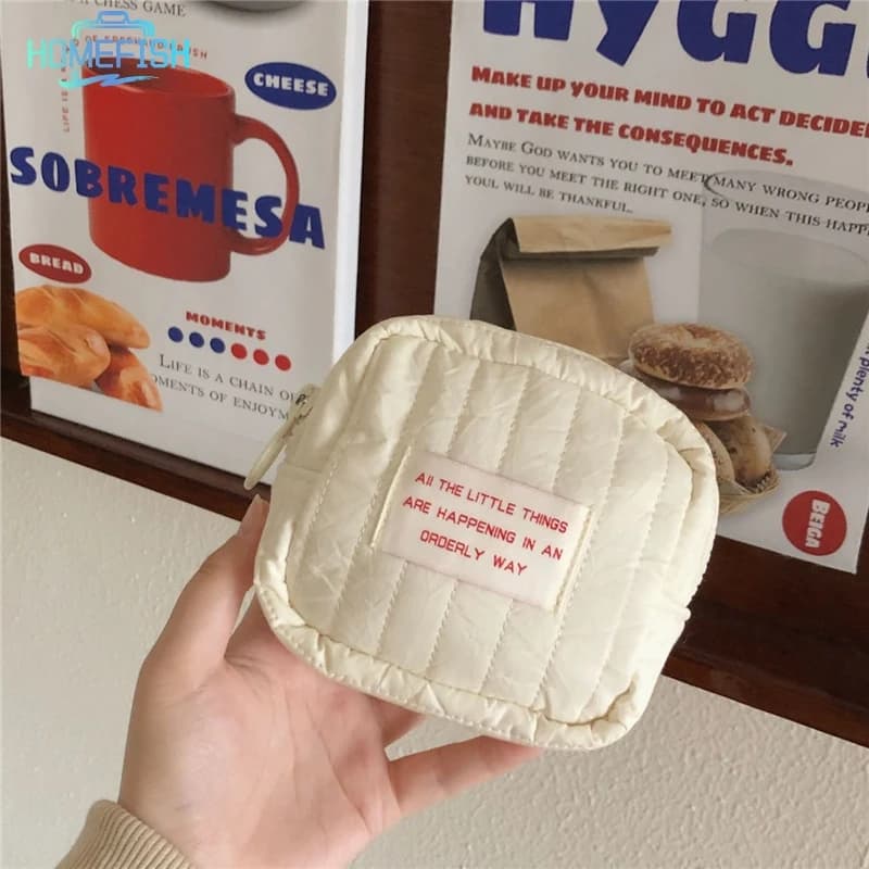 حقيبة مكياج صغيرة مربعة كورية من HOMEFISH سماعات أذن صغيرة للطالبات بدون محفظة للفتيات حقائب تخزين أحمر الشفاه المحمولة