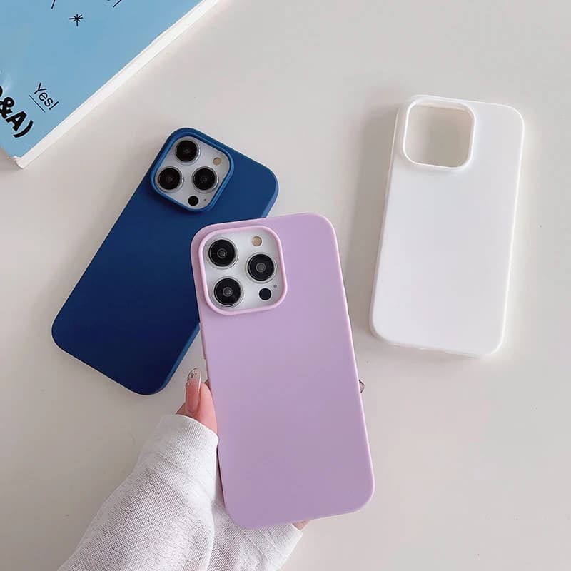 غطاء فاخر ناعم من السيليكون بألوان الحلوى، مناسب لهواتف iPhone 16 و15 و14 و13 و12 Pro Max Plus Mini 16+، غطاء رقيق جداً غير لامع بقشرة مطفية