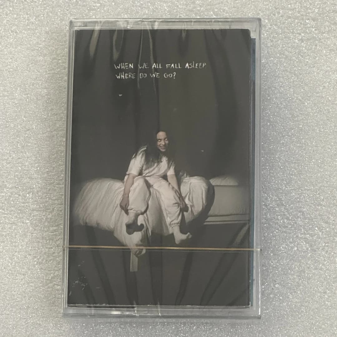 شريط موسيقى بوب EU US، ألبوم Dont Smile at Me، Ocean Eyes، أشرطة كاسيت، أزياء تنكرية، مشغل، مسجل، صندوق موسيقى تصويرية، هدايا حفلات - 4