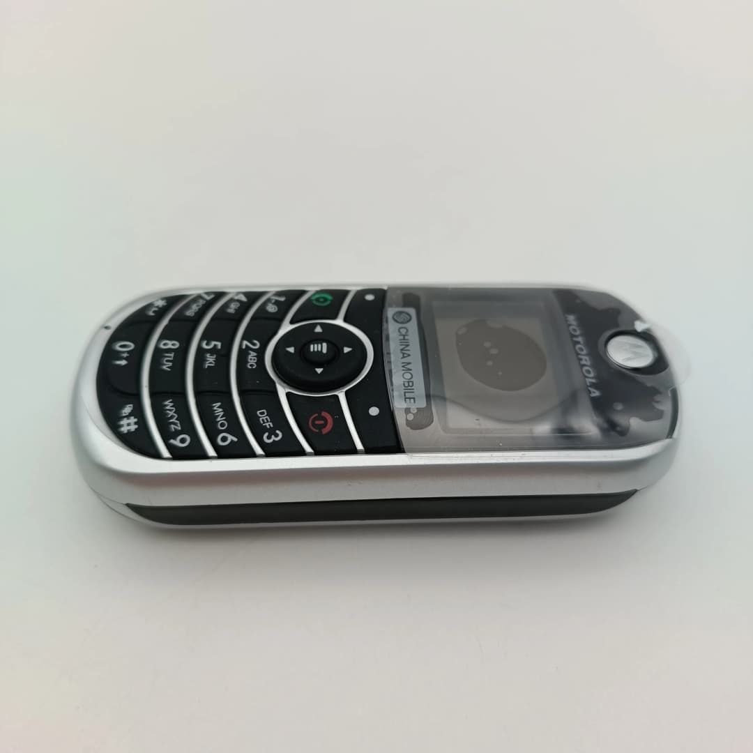هاتف موتورولا C139 أصلي غير مقفل، يدعم 2G وGSM 900/1800، بطارية 920 مللي أمبير - 6
