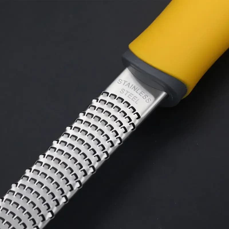 Stainless Steel Cheese Grater and Lemon Zester Gringer Cutter with Non-slip Comfort Handle with Cover - 4