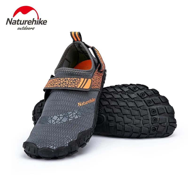 أحذية شاطئ Naturehike مقاومة للانزلاق مع نعل مطاطي سميك ومقاوم للاهتراء، تصميم بفتحات تصريف