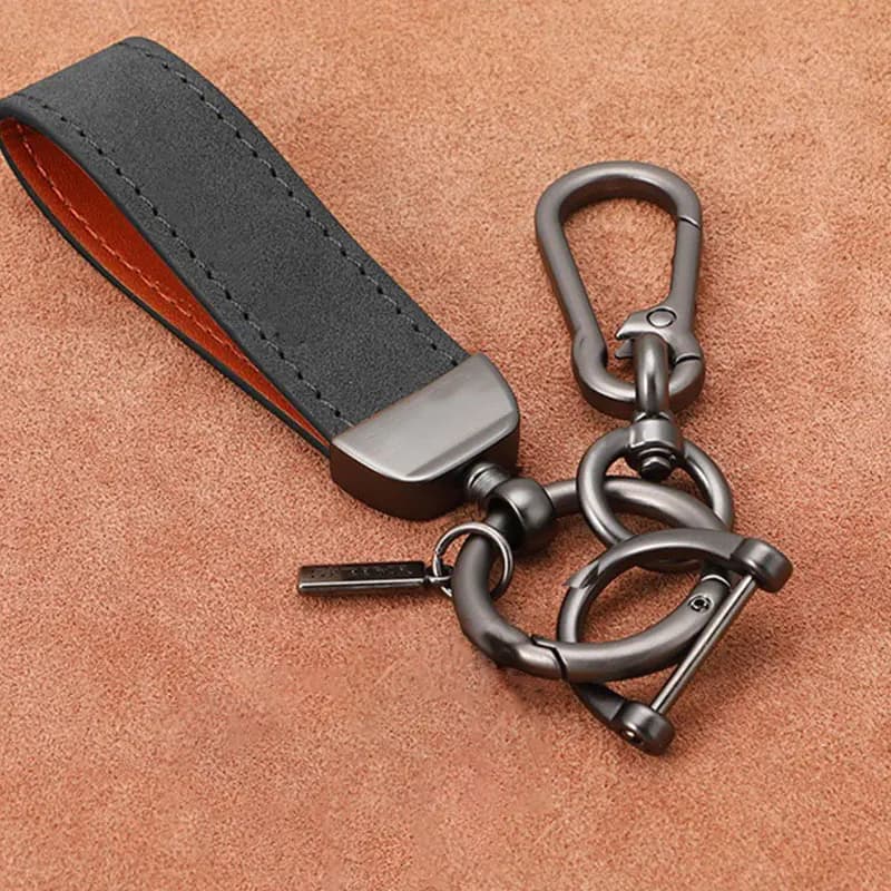 Fashion Handmade Leather Car Keychain Retro Style Men Women Business Cowhide Key Accessories New Simple Unisex Keyrings