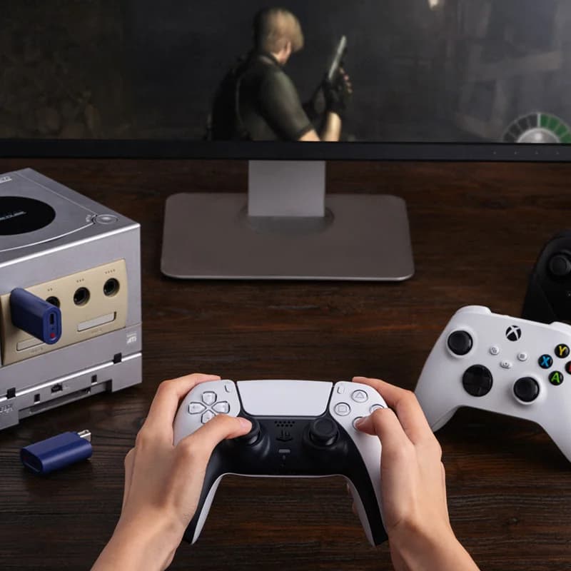 8BitDo Bluetooth Retro Receiver for NGC, Wii and Windows, Compatible Xbox Series Controller, Switch Pro and PS5, 4 Controller - 3