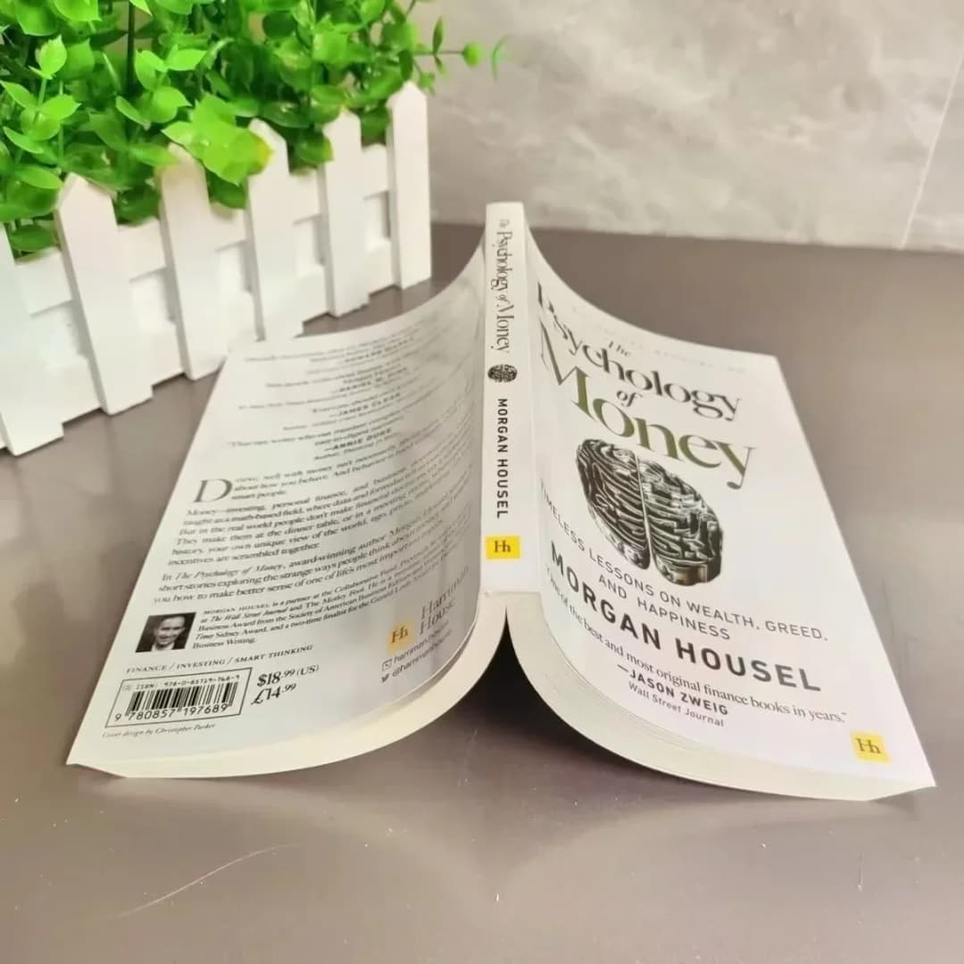 The Psychology of Money: Timeless Lessons on Wealth, Greed, and Happiness Finance Books for Adult English Book - 2