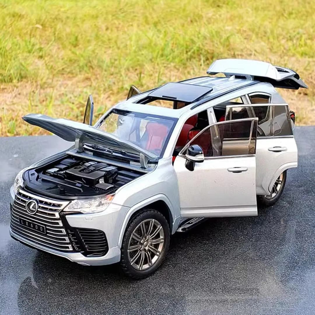 1:24 LX600 Off-Road in Luxury SUV Model Car, Zinc Alloy Pull Back Toy Car with Sound and Light for Kids Boy Girl Gift - 3