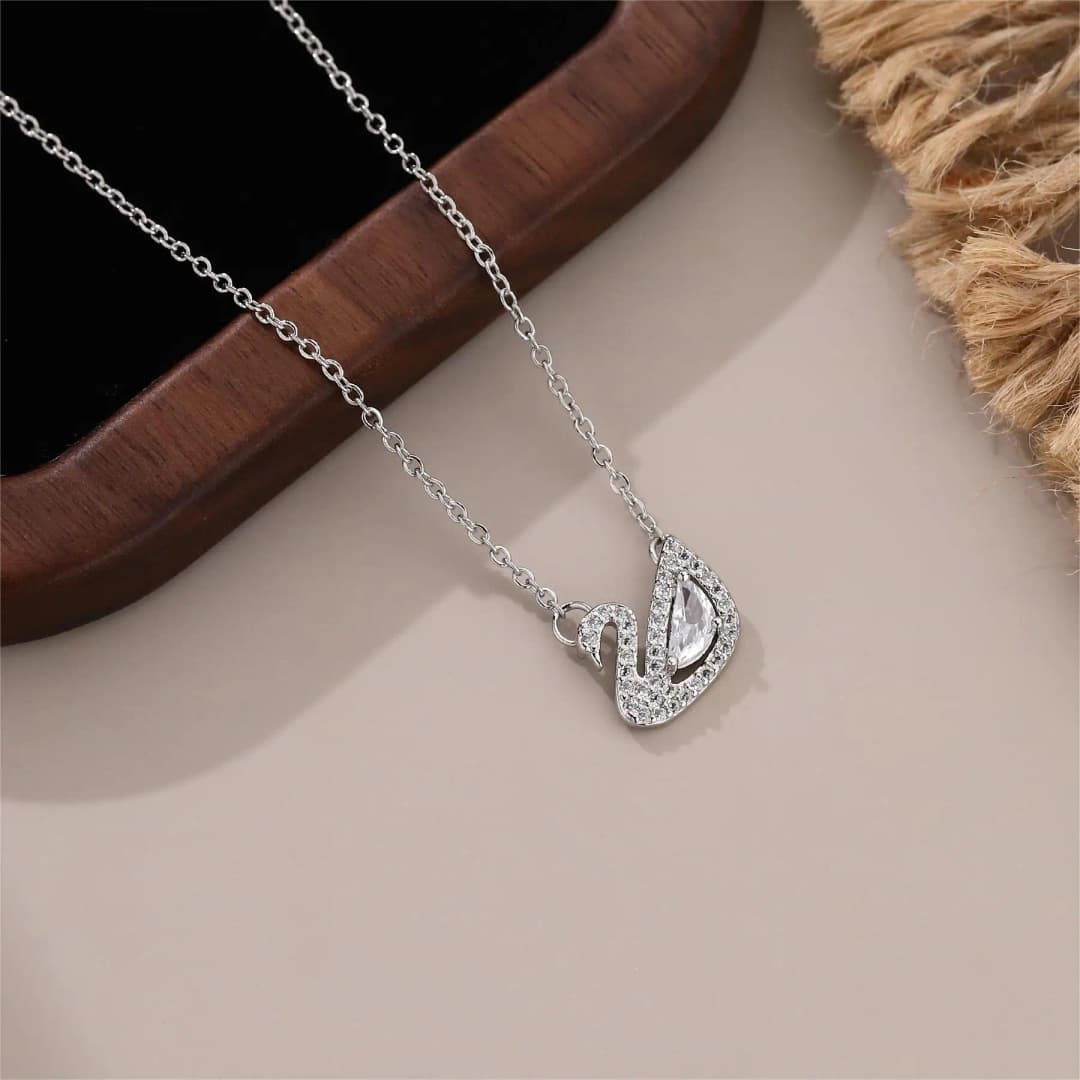 قلادة من التيتانيوم الفاخر على شكل بجعة، تصميم أنيق لسلسلة عظمة الترقوة، هدية مثالية للصديقات - 5