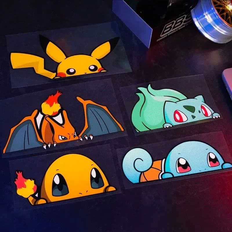 ملصقات أنمي لشخصيات جيب مونستر بيكاتشو، ملصق سيارة مضحك لشخصية تشاريزارد سكوورتل، ملصق زخرفي لطيف للسيارات والدراجات النارية