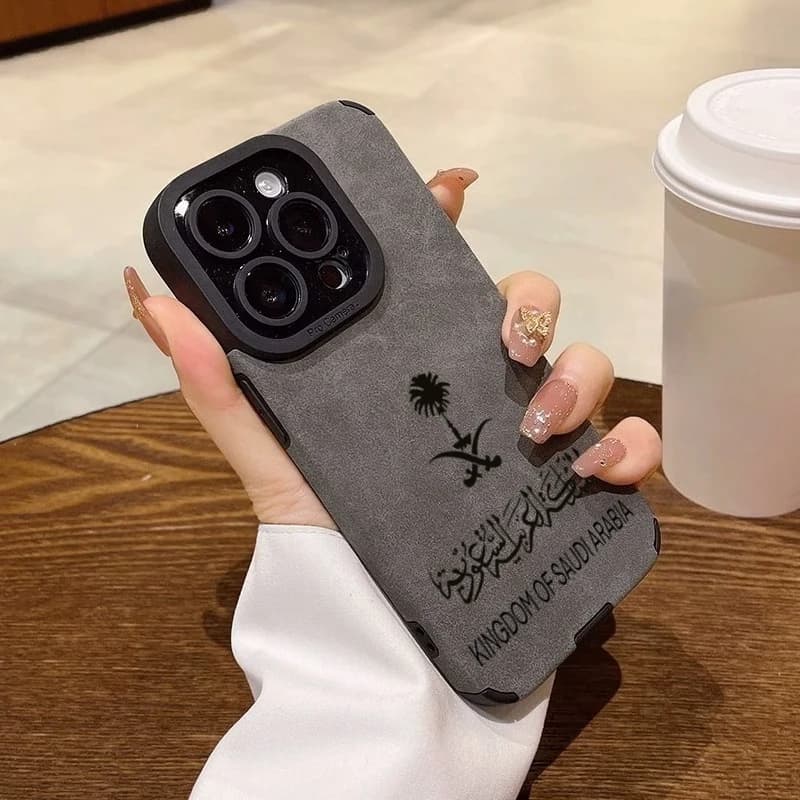 حافظة هاتف بعلم المملكة العربية السعودية لـ iPhone 17 16 15 14 13 12 11 Pro Max 17 Air 7 16 Plus XR XS Max غطاء ناعم مقاوم للصدمات