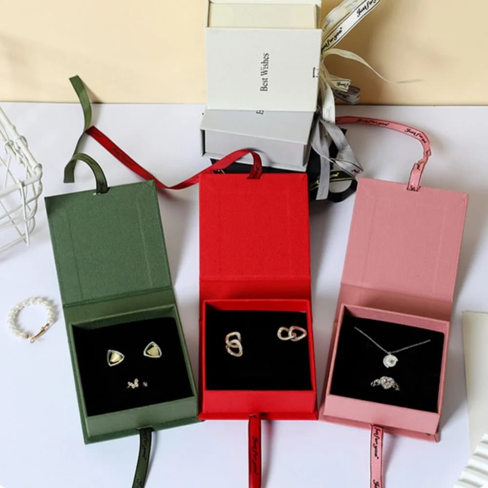 صندوق تغليف هدايا صندوق مجوهرات عالي الجودة صندوق مجوهرات منظم قلادات صغير للمنزل والسفر تخزين المجوهرات - 6