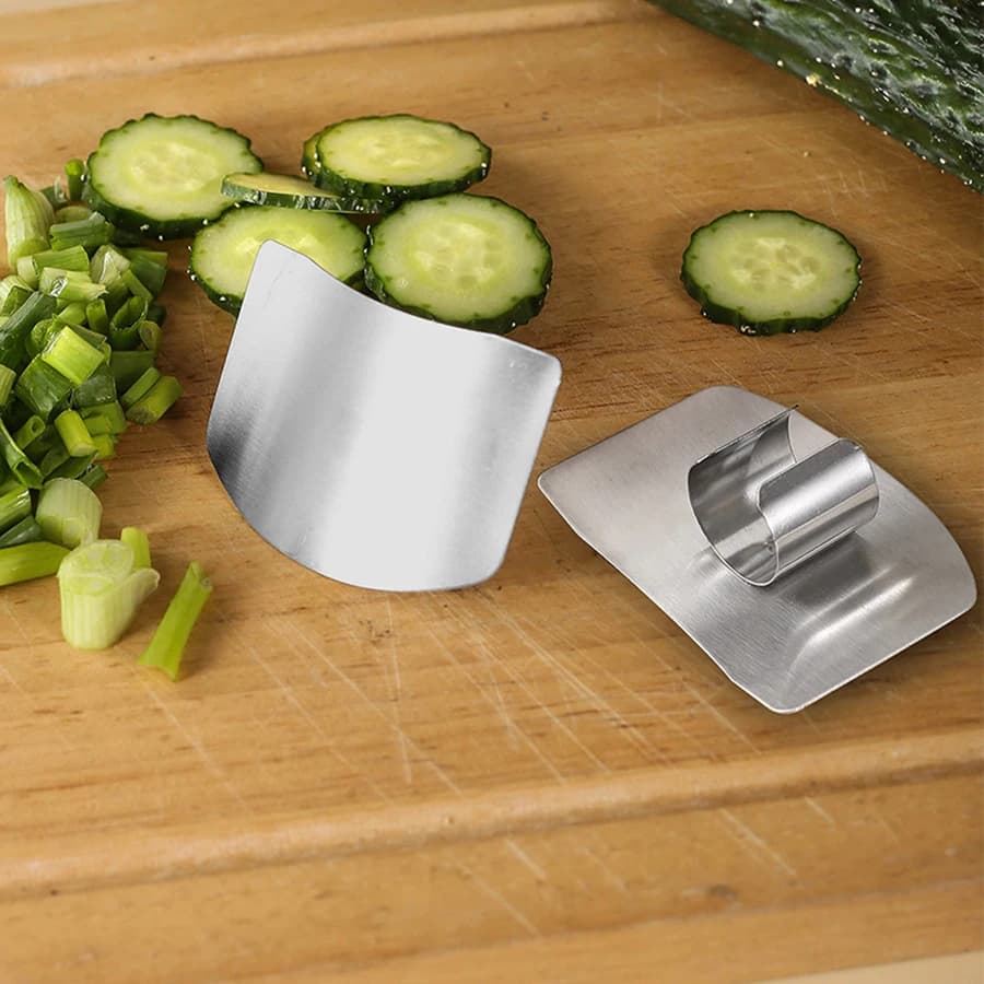 Stainless steel finger protector Cutting meat and vegetables finger safety fingerboard multi-functional kitchen tool accessories - 5
