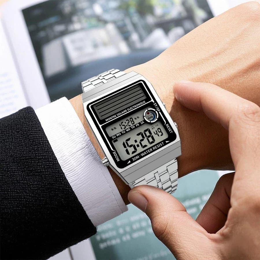 Solar Retro Fashionable Multi-function Electronic Watch, Battery Life Can Reach About Two Years, 30M Waterproof - 3