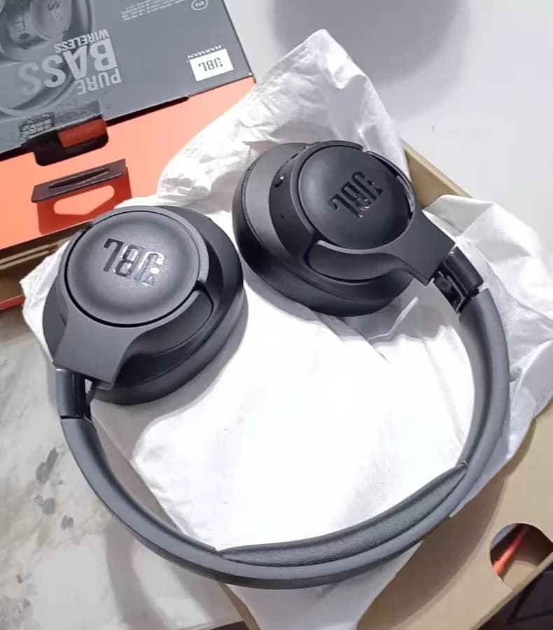 سماعات رأس لاسلكية JBL Tune 720BT على الأذن، بلوتوث 5.0، إلغاء الضوضاء، سماعات أذن للألعاب والرياضة، سماعة رأس مع ميكروفون T720BT - 2