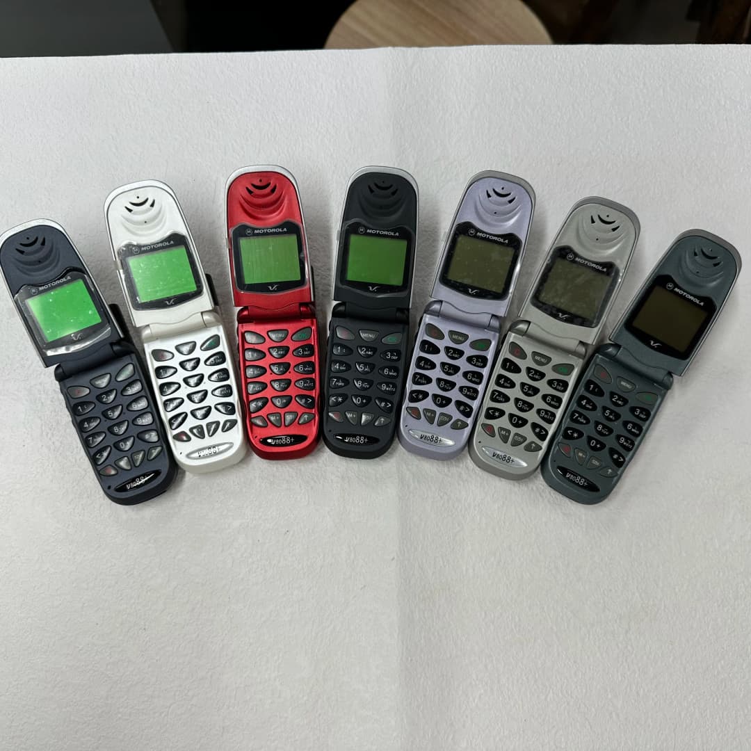Original Unlocked Motorola v8088 2G 500mAh GSM 900 / 1800 Mobile Phone Only Support English - 6