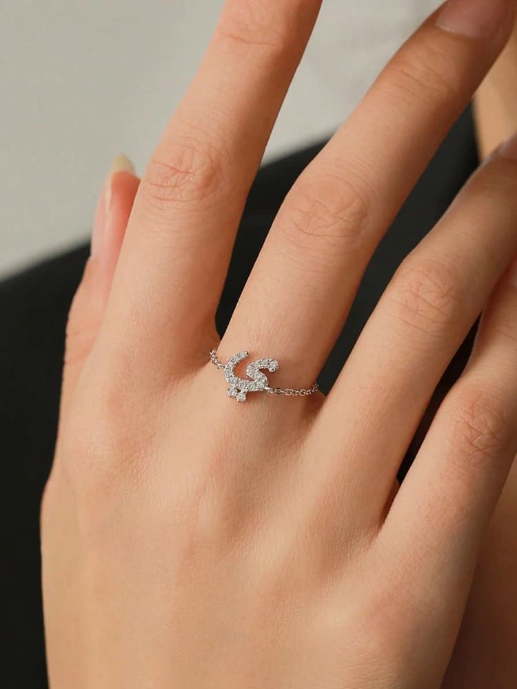 خاتم من الفضة الإسترليني 925 مرصع بالزركونيوم على شكل 26 حرفًا، خاتم خطوبة وزفاف فاخر وعالي الجودة للنساء - 2